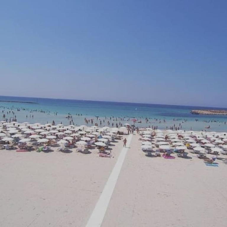 LA CASA DI CLAUDIA "appartamento vista mare 4 posti letto a 30 mt" - Appartamento - 28