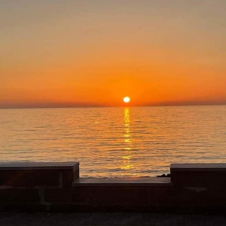 LA CASA DI CLAUDIA "appartamento vista mare 4 posti letto a 30 mt" - Appartamento - 35