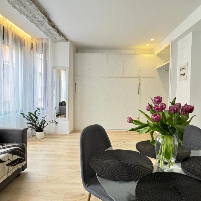 Apart-hotel Happy Life - Studio Apartment - 8