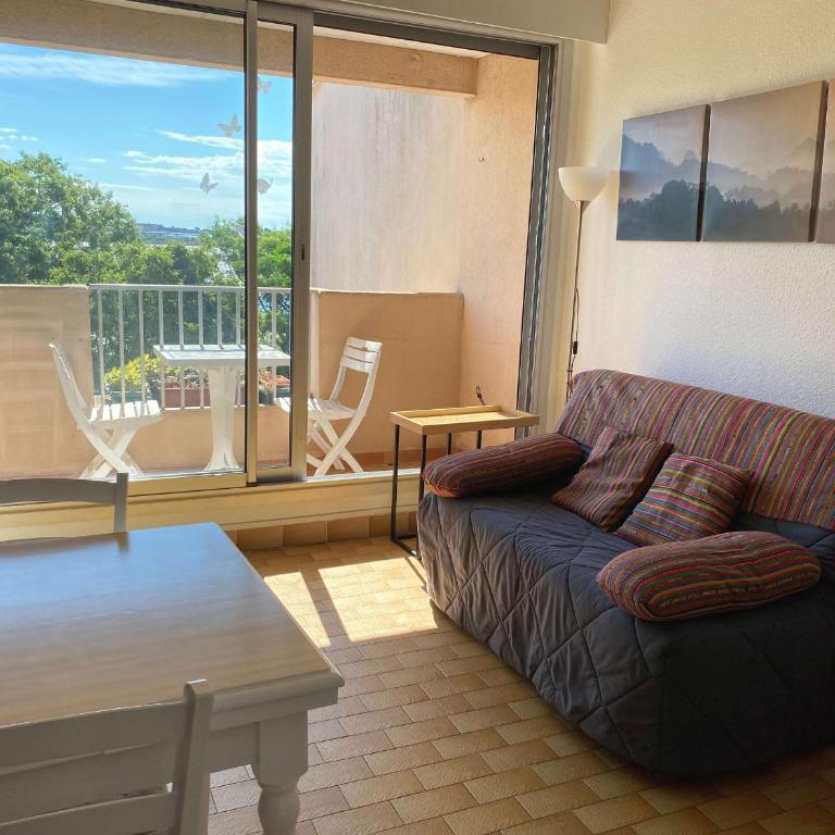 T1 Mezzanine à 10 min des Thermes avec Garage et Wifi - FR-1-553-187 - Appartement - 2