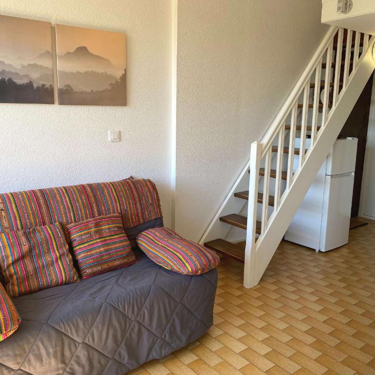 T1 Mezzanine à 10 min des Thermes avec Garage et Wifi - FR-1-553-187 - Appartement - 3