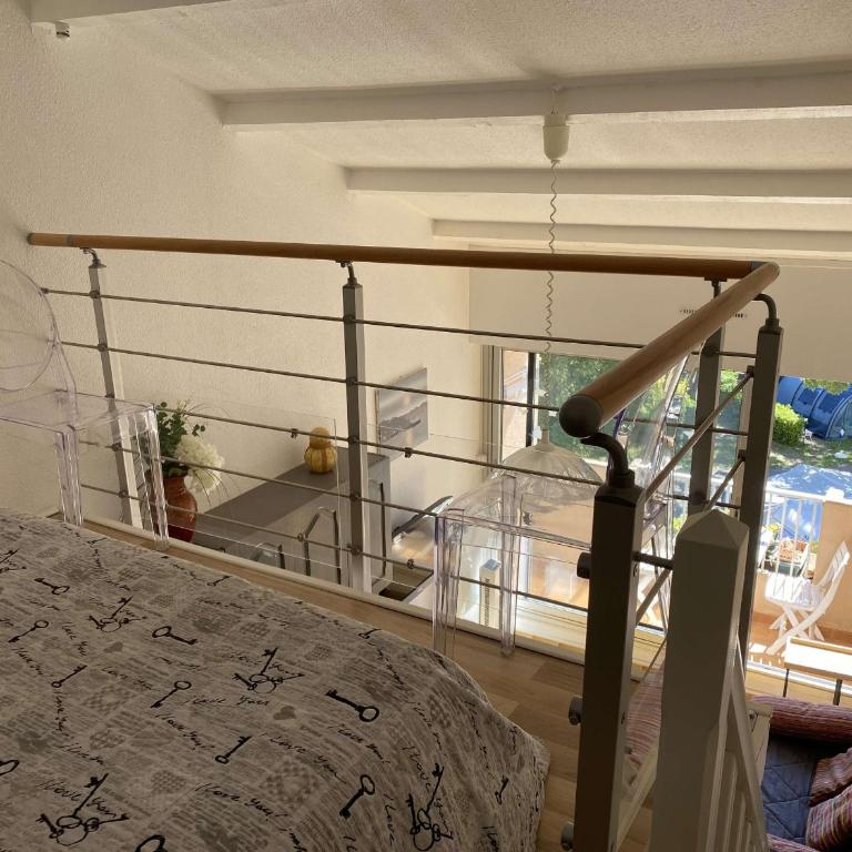 T1 Mezzanine à 10 min des Thermes avec Garage et Wifi - FR-1-553-187 - Appartement - 8