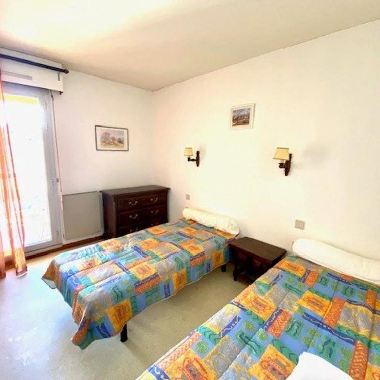 Appartement F2 avec balcon à Amélie-les-Bains - 2 couchages, animaux acceptés, bien équipé - Apartment mit 1 Schlafzimmer - 4