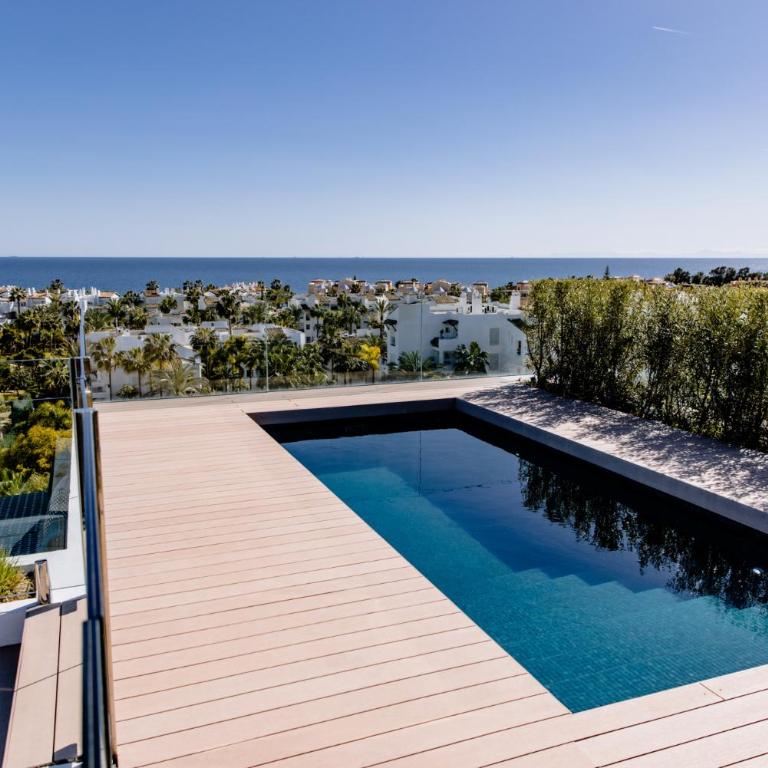 THE FLAG HOTEL Marbella, Estepona Adult Recommended - Ático - 1