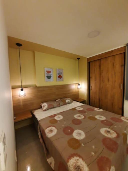 Cozy Apartment in Historic Prado with adjustable desk and 4K Monitor - One-Bedroom Apartment - 7