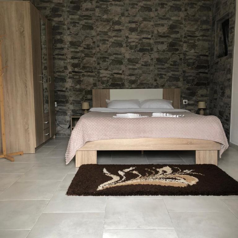 Apartments Samardzic - Studio with Terrace - 4