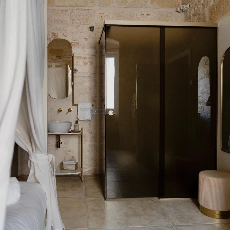 Aurluna Luxury Suites - Suite with Terrace - 18
