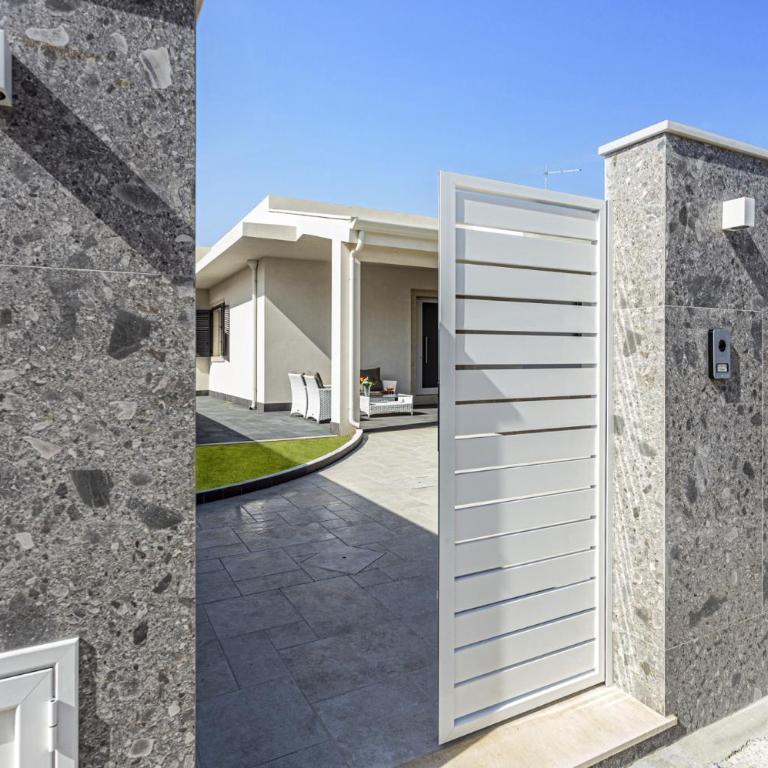 Villa Loredana by Villa Plus - Villa - 26