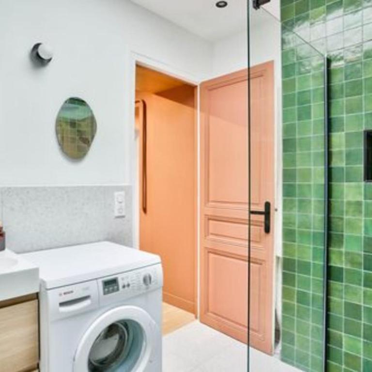 Charming love nest in Paris - Appartement - 11