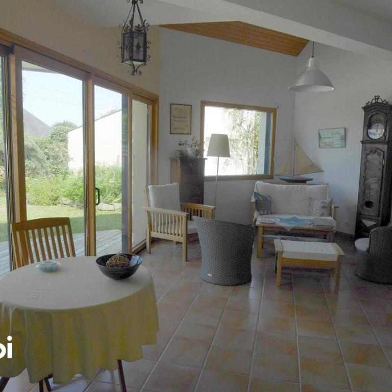 REF 021 Maison 2 chambres proche commerces à louer pour les vacances - Maison 2 Chambres - 2