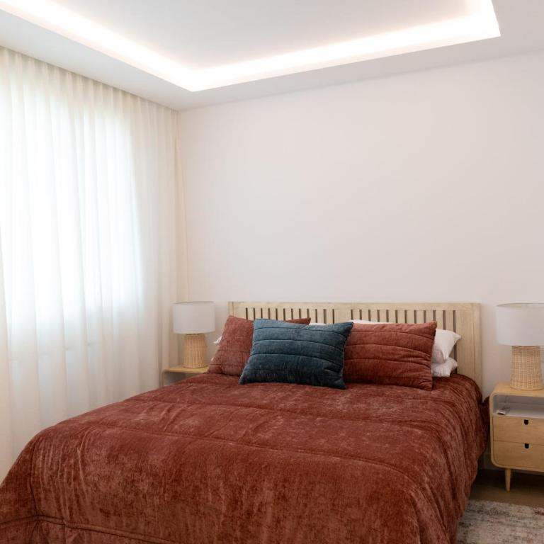 Elegant 3 Bedroom Home next to Santa Clara Golf - Three-Bedroom Apartment - 17