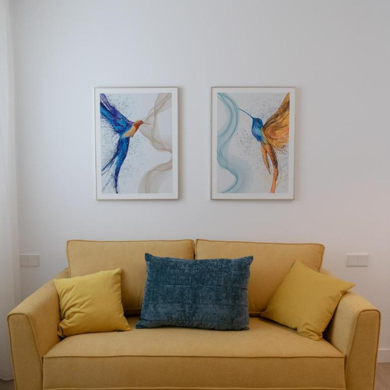 Elegant 3 Bedroom Home next to Santa Clara Golf - Three-Bedroom Apartment - 23