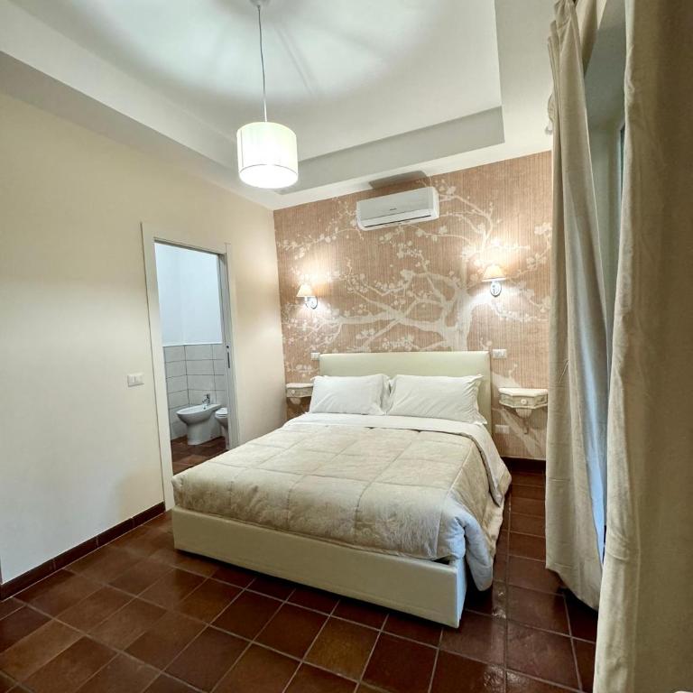 La Magnolia 140 - Camera Matrimoniale con Bagno Privato - 9