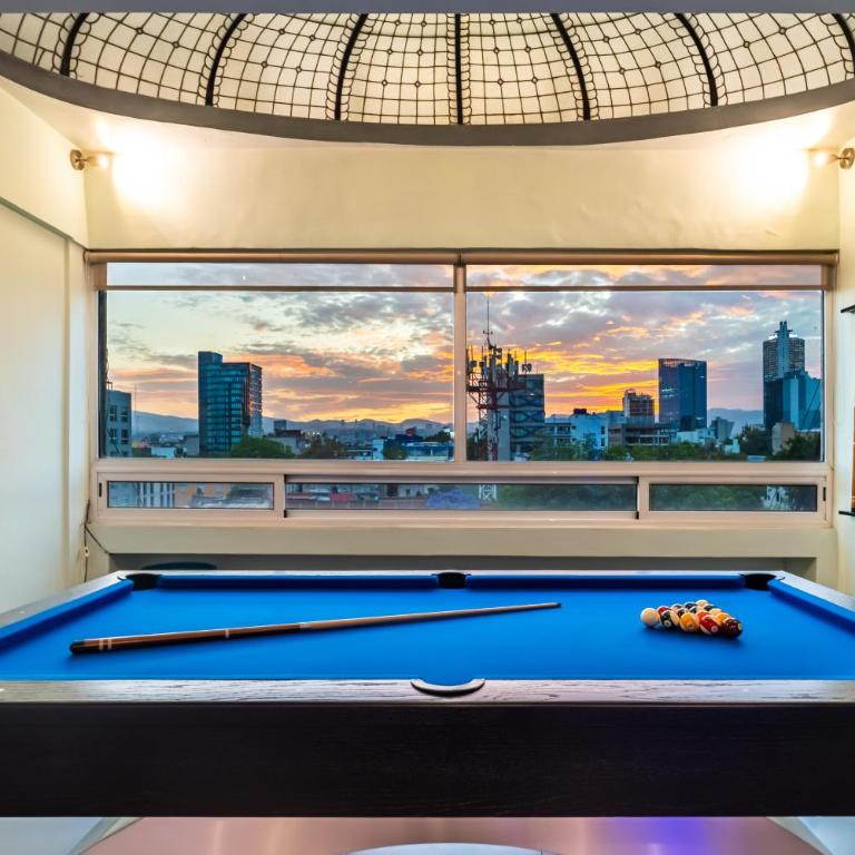 Casa Azul-Hidden Roma Norte Gem, City Views, 4BR - Apartamento - 4