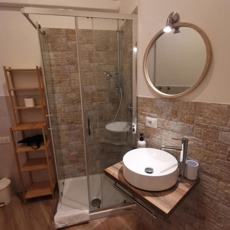 La Finestra Sul Mondo B&B - Camera Matrimoniale con Bagno Privato Esterno - 10
