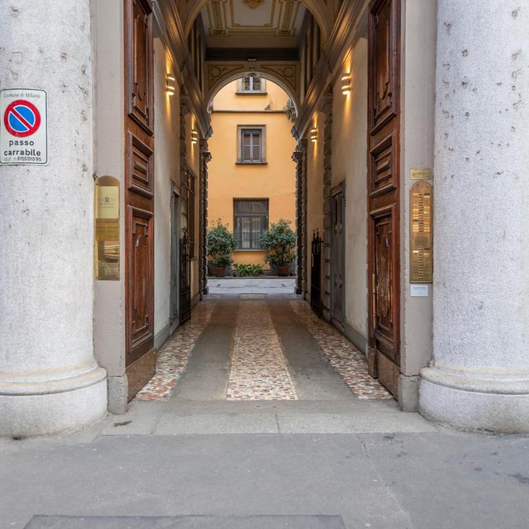 Bright mini studio in the heart of Milan - Camera Matrimoniale Budget con Bagno Privato - 11