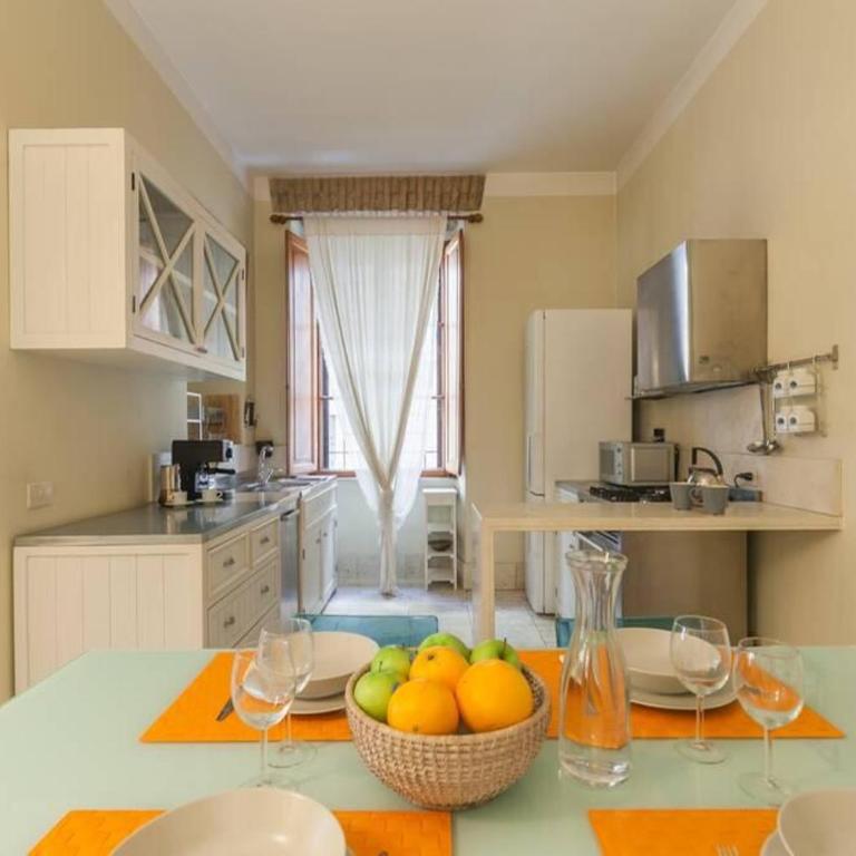 BORGO PIO - quite and spacious apt - Appartamento con 2 Camere da Letto - 1