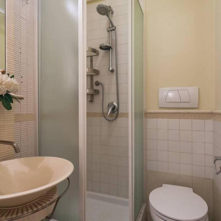 BORGO PIO - quite and spacious apt - Appartamento con 2 Camere da Letto - 2