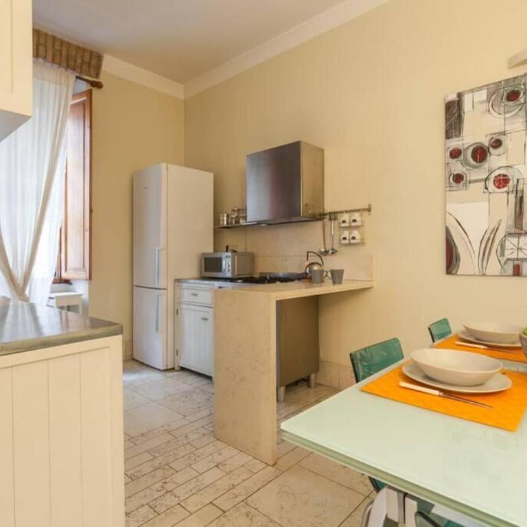 BORGO PIO - quite and spacious apt - Appartamento con 2 Camere da Letto - 31