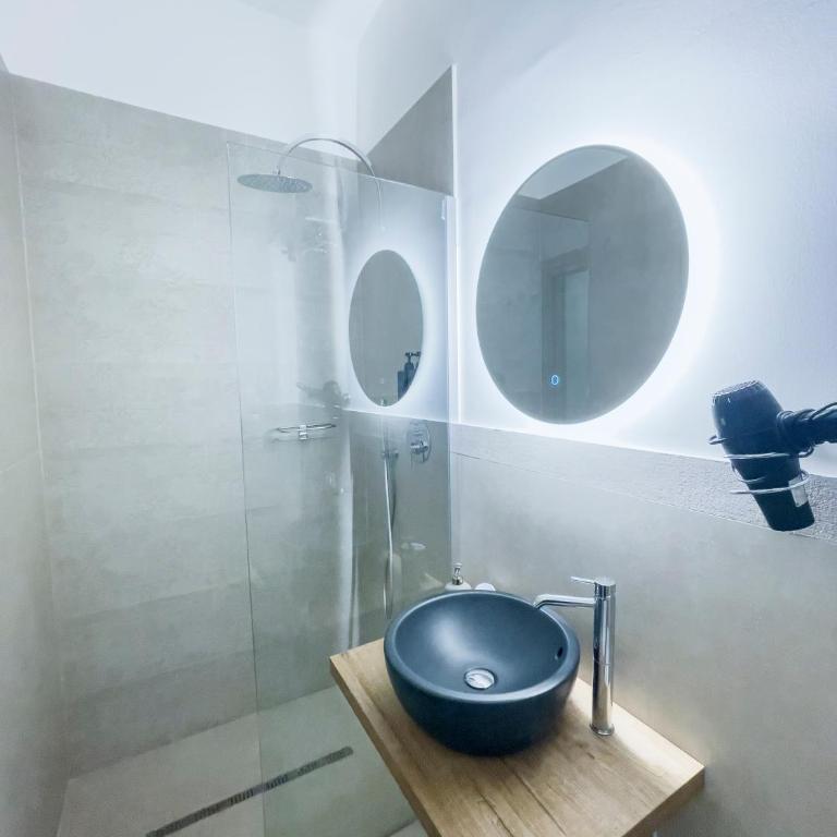 Saint Barth Guest House - Steps Loft in Bari - One-Bedroom House - 6