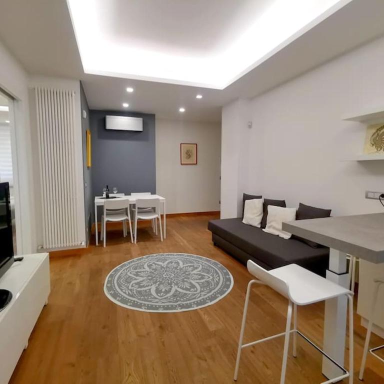 G&G Home - Appartamento con 2 Camere da Letto - 1