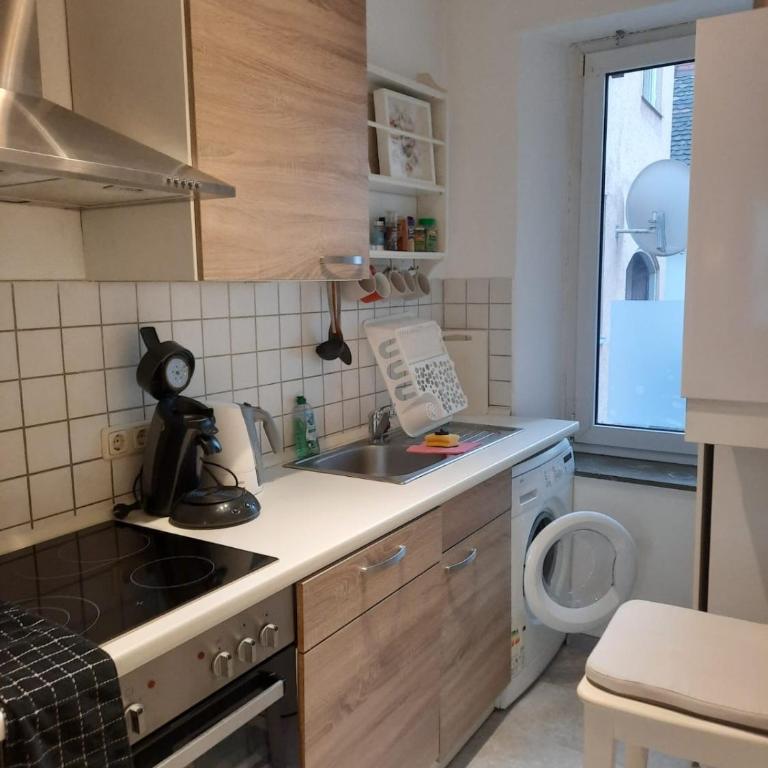 Gemütliche Wohnung zentral Augsburg - Two-Bedroom Apartment - 16
