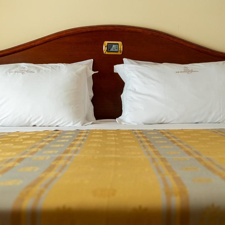 Hotels Vidi Miramare & Delfino - Double Room with Lateral Sea View - 21