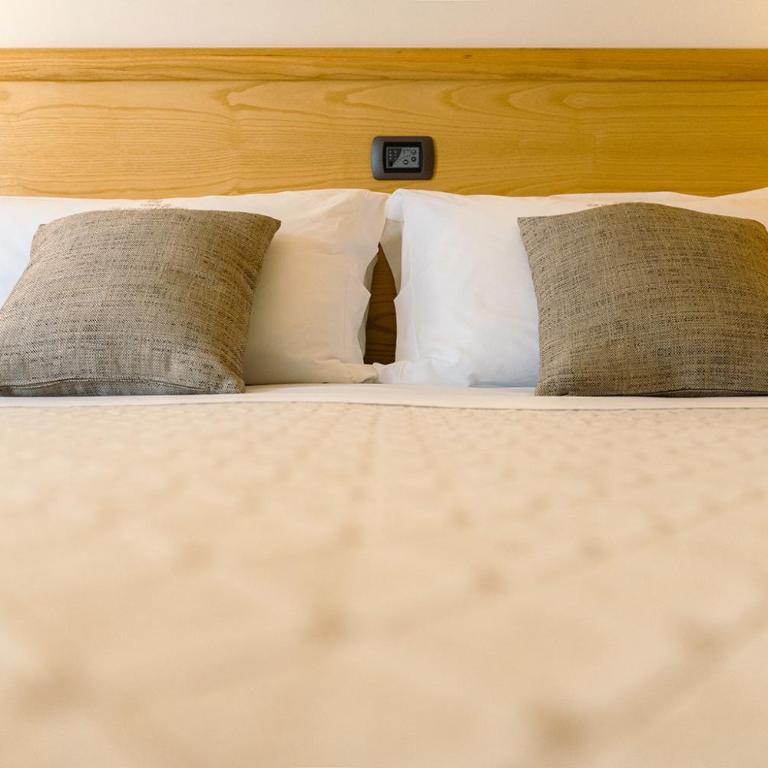 Hotels Vidi Miramare & Delfino - Double Room with Lateral Sea View - 17