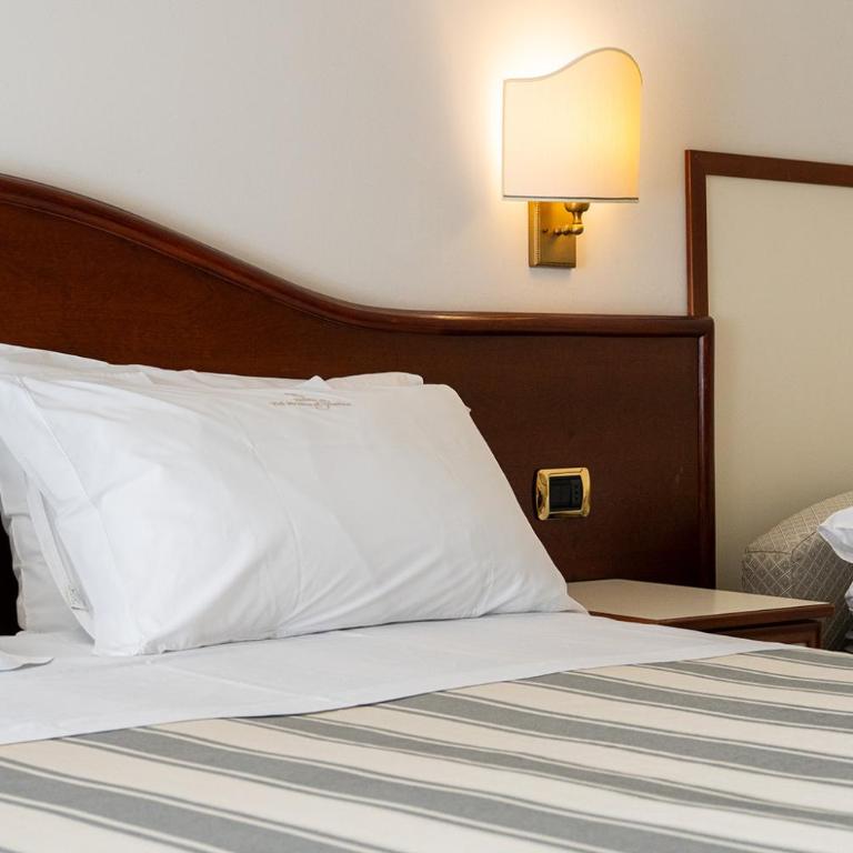 Hotels Vidi Miramare & Delfino - Triple Room with Lateral Sea View - 19
