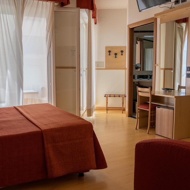 Hotels Vidi Miramare & Delfino - Junior Suite with Lateral Sea View - 9