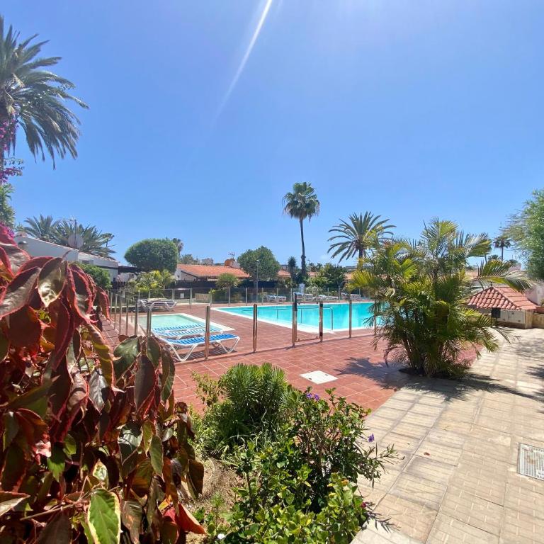 Bungalow con jardín privado junto al Yumbo - Bungalow Superior - 8