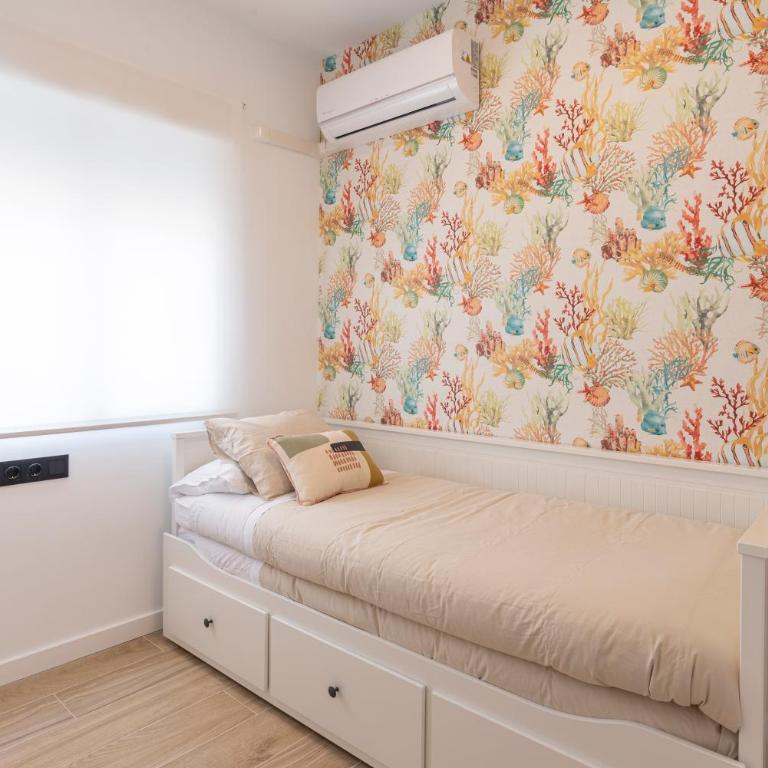 II Cozy & Modern Apartment AYR - Three-Bedroom Apartment - 31