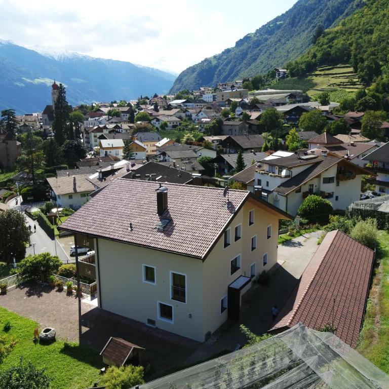 Residence Sonnenburger - Biobauernhof - Azienda agricola biologica - Three-Bedroom Apartment - 11