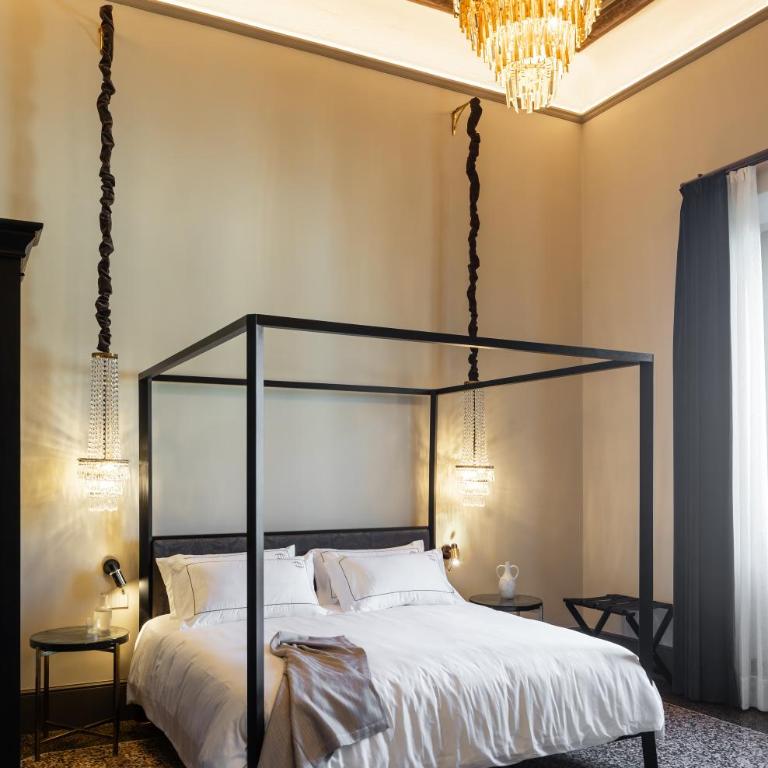 This Time Tomorrow in Florence - Two-Bedroom Apartment with Balcony - 3