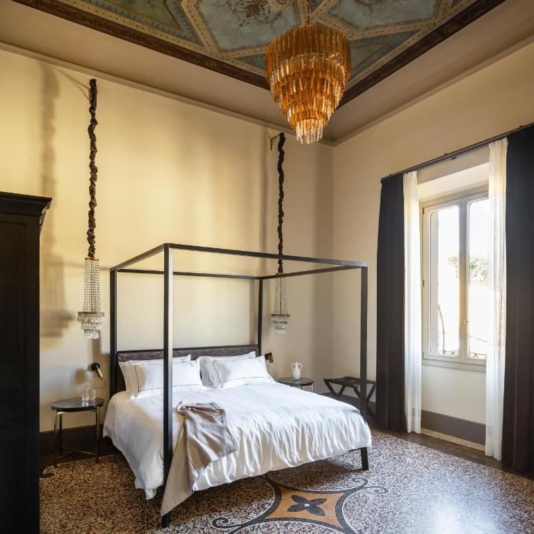 This Time Tomorrow in Florence - Two-Bedroom Apartment with Balcony - 5