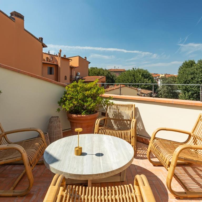 This Time Tomorrow in Florence - One-Bedroom Apartment with Terrace - 1