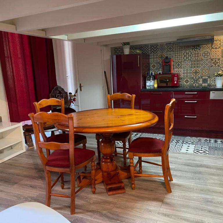 T2 devise appartement center ville - Appartamento con 2 Camere da Letto - 4