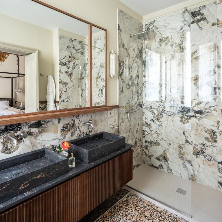 This Time Tomorrow in Florence - Two-Bedroom Apartment with Terrace - 3