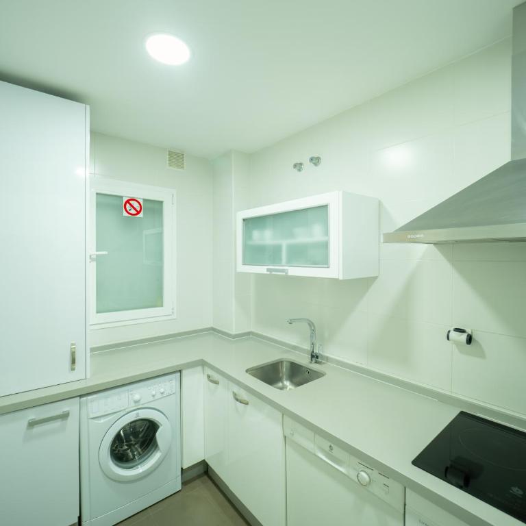 Amplio Apto Centro vistas Torneria fjhomefj - Apartamento - 26