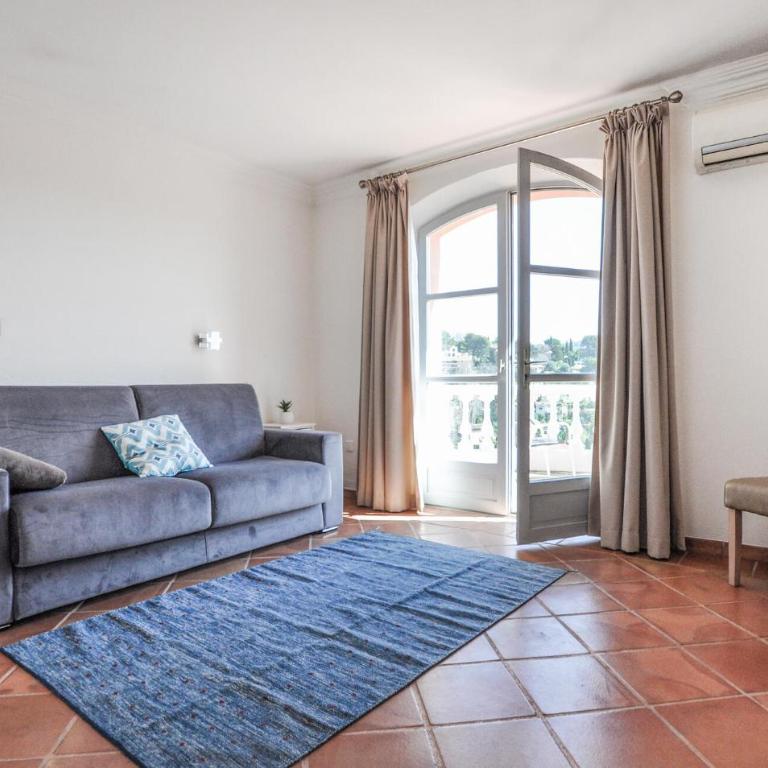 Awesome Home In Mougins - Maison de Vacances 5 Chambres - 6