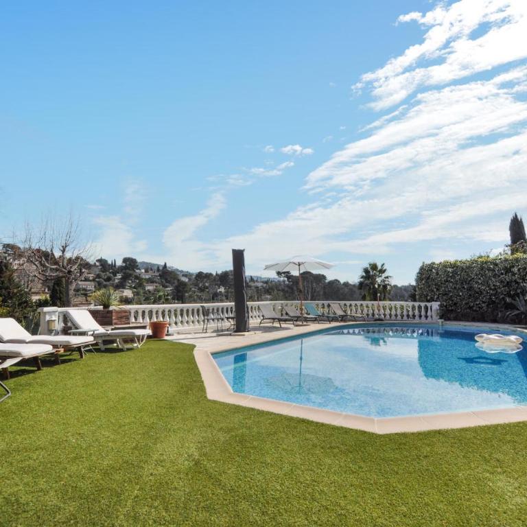Awesome Home In Mougins - Maison de Vacances 5 Chambres - 2