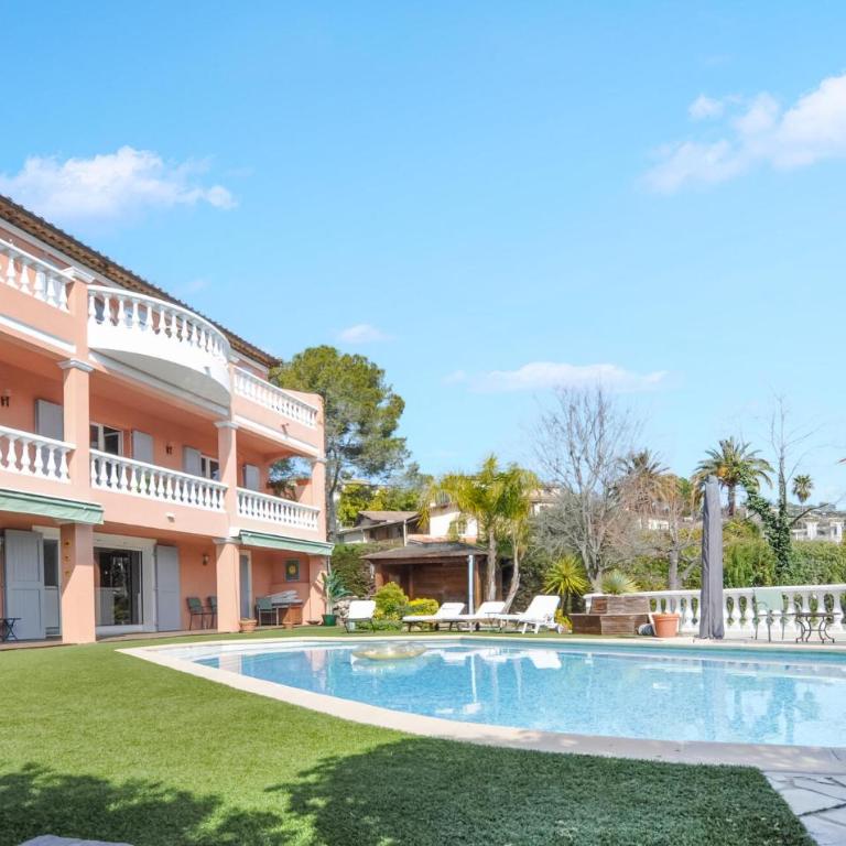 Awesome Home In Mougins - Maison de Vacances 5 Chambres - 10