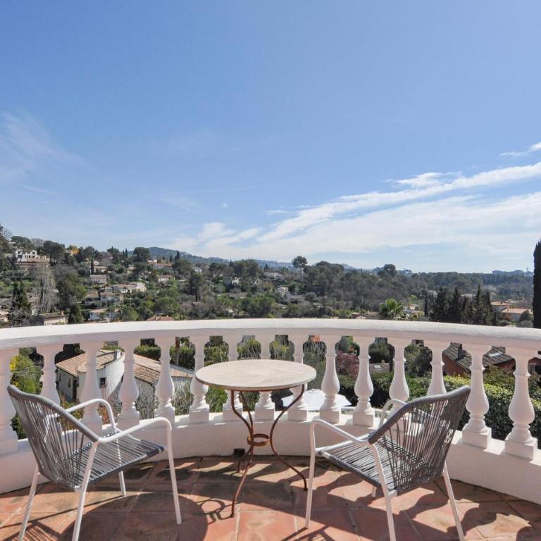 Awesome Home In Mougins - Maison de Vacances 5 Chambres - 4