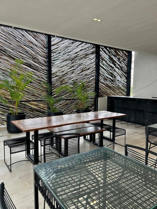 NEW Luxury PH with Private Terrace & Plunge Pool - Three-Bedroom Apartment - 15