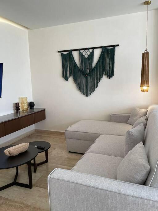 NEW Luxury PH with Private Terrace & Plunge Pool - Three-Bedroom Apartment - 26