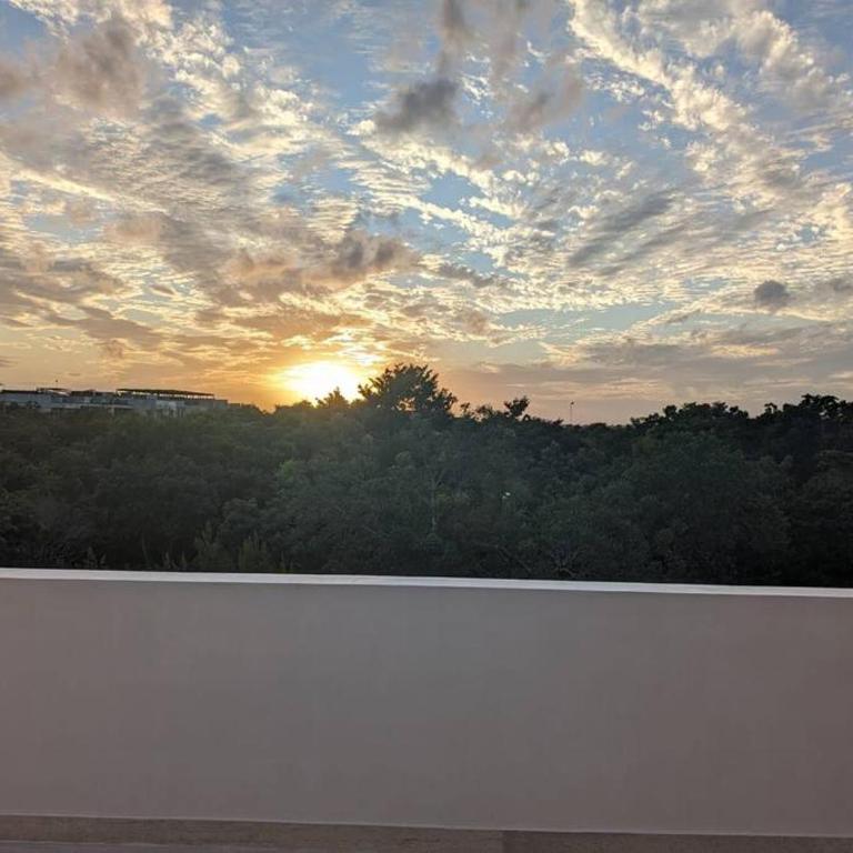 NEW Luxury PH with Private Terrace & Plunge Pool - Three-Bedroom Apartment - 42