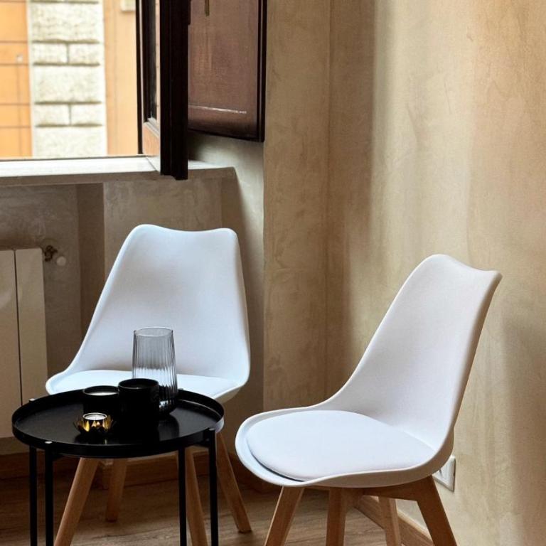 Ten Miles Guesthouse Roma - Camera Matrimoniale con Bagno Privato - 4