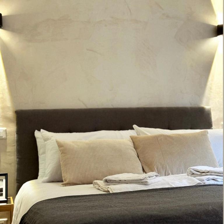 Ten Miles Guesthouse Roma - Camera Matrimoniale con Bagno Privato - 4