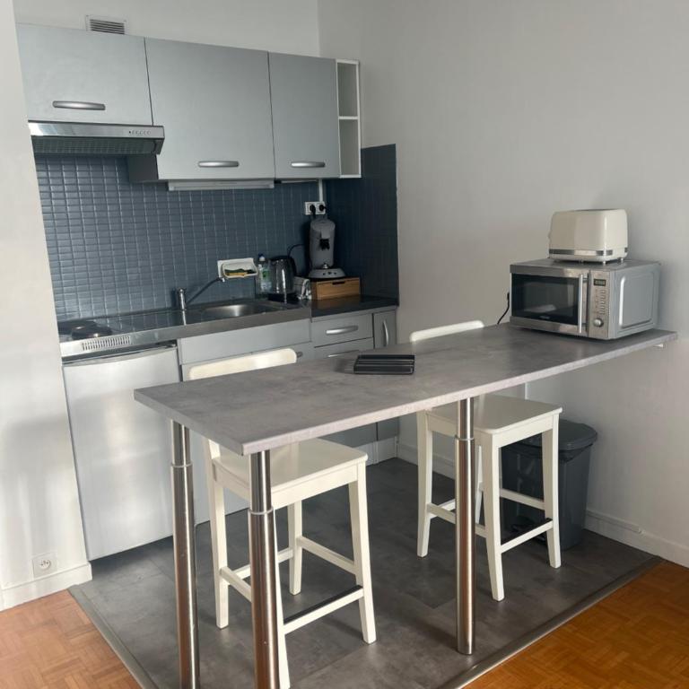 Studio - Magnifique vue sur le port de plaisance - Appartement 1 Chambre - 6