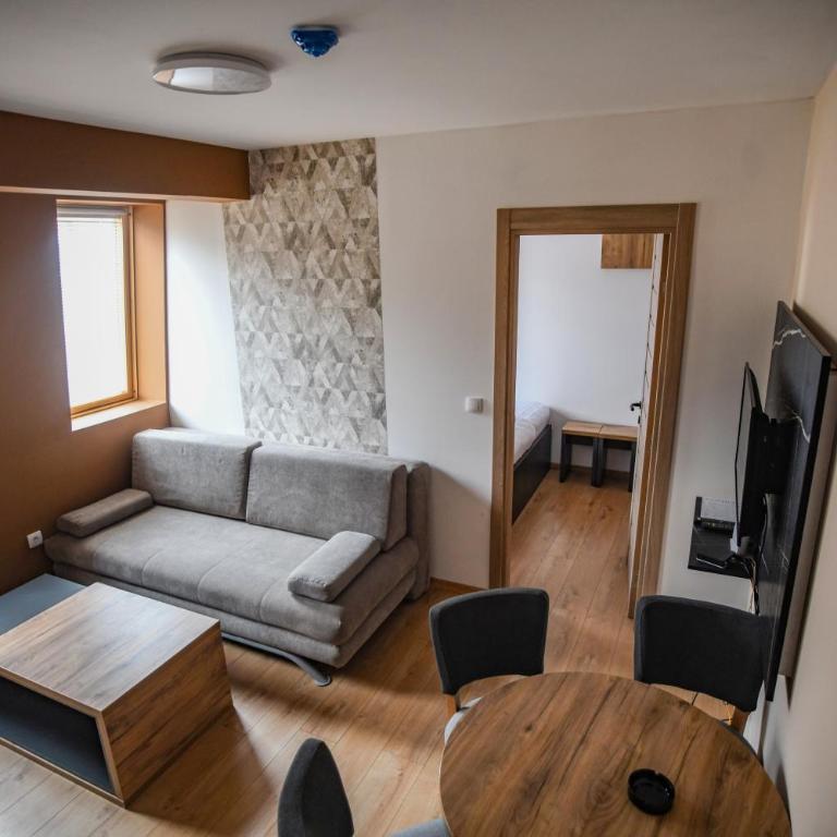 Apartments and rooms Max-Well - Apartment - 5